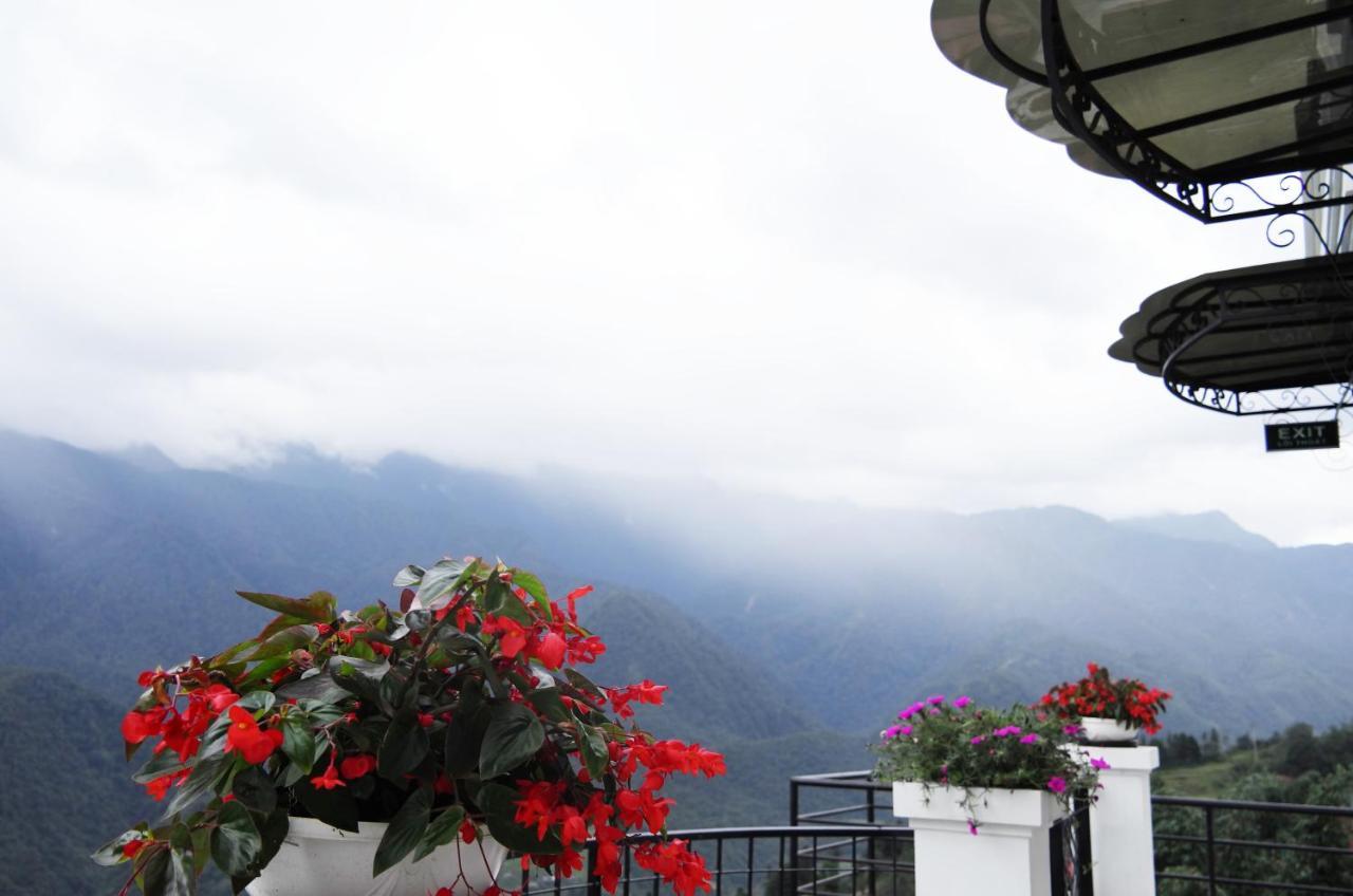 Cat Cat Galerie D'Art Hotel Sapa Exterior photo